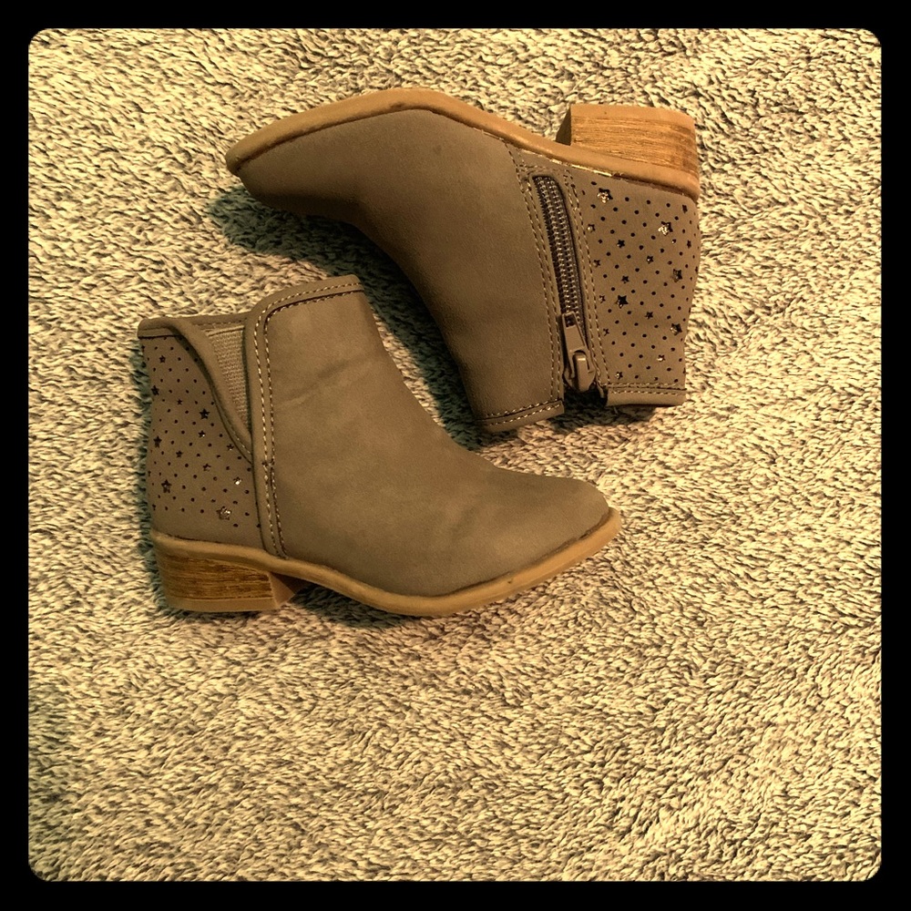 Toddler girl ankle boots